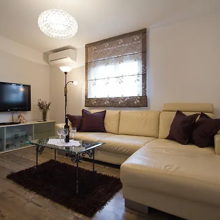 Apartment Bartol *